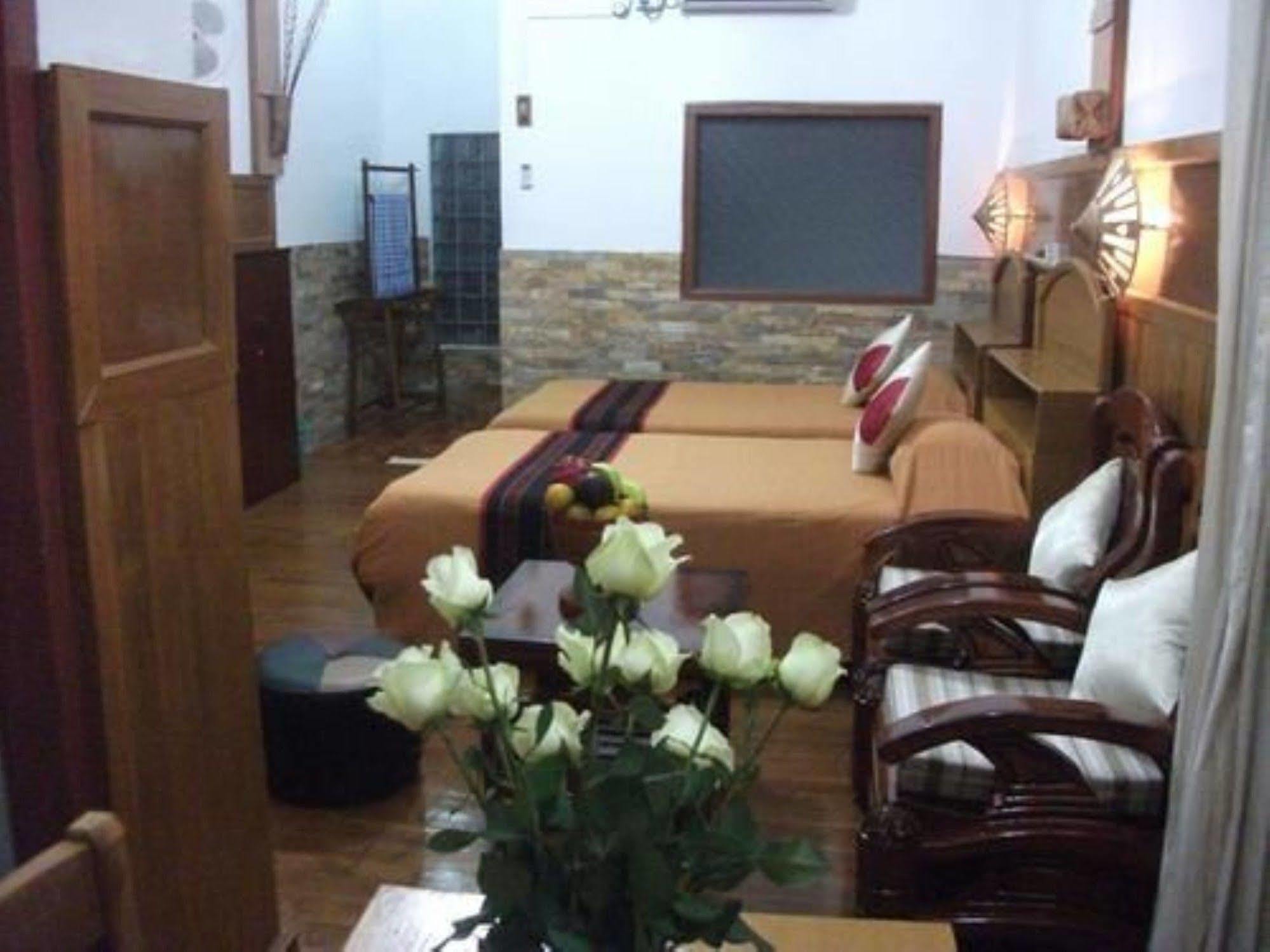 Mingalar Inn Inle Lake Exterior foto