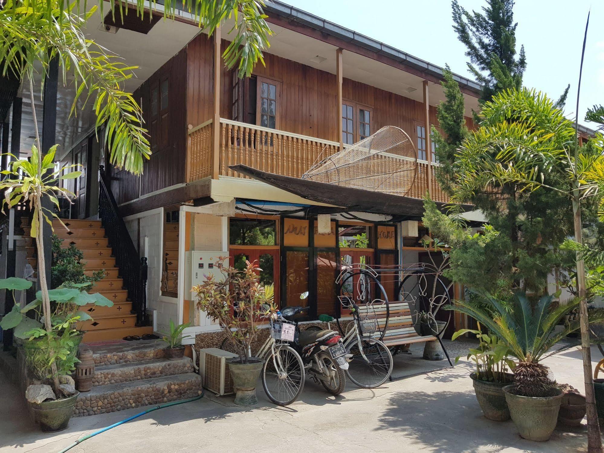 Mingalar Inn Inle Lake Exterior foto