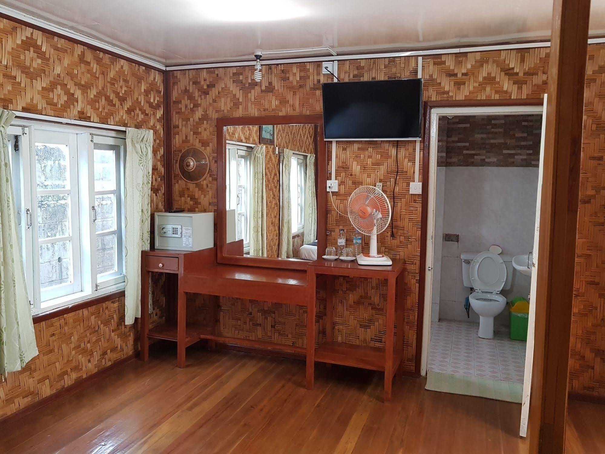 Mingalar Inn Inle Lake Exterior foto